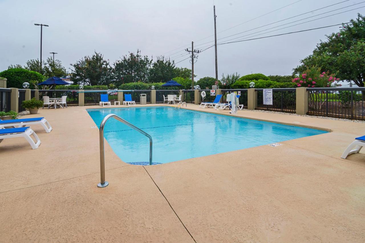 Comfort Inn University Wilmington Zewnętrze zdjęcie