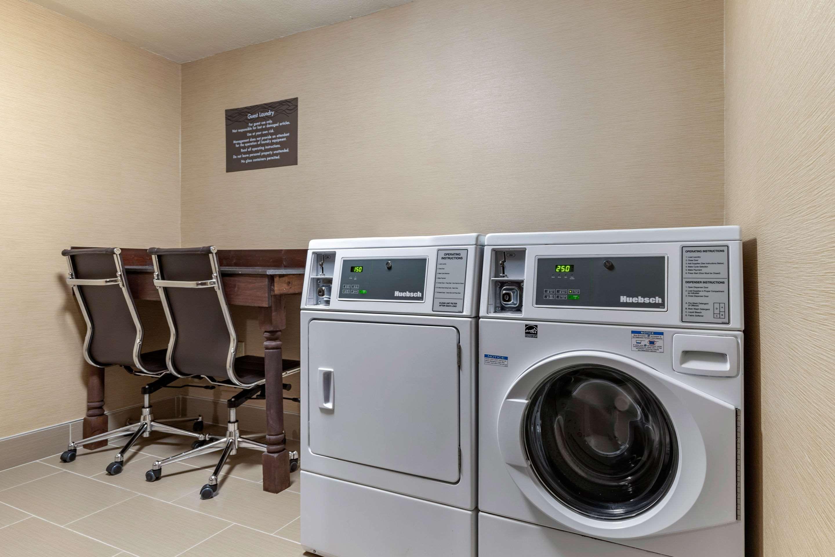 Comfort Inn University Wilmington Zewnętrze zdjęcie
