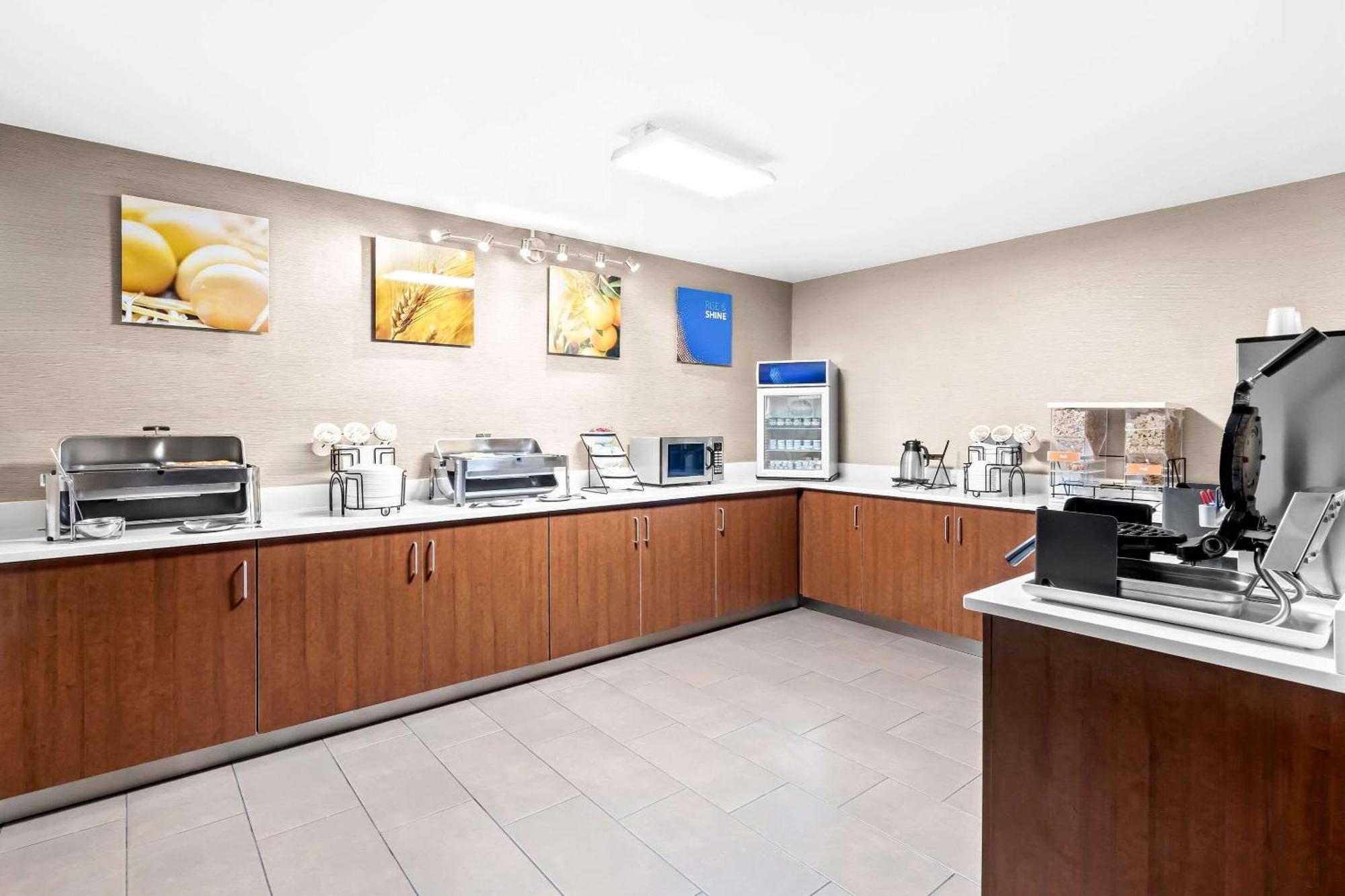Comfort Inn University Wilmington Zewnętrze zdjęcie